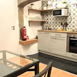 Sj1de - Two Connected In The Heart Of Baixa-rossio With Ac - Sleeps Up To 12 Guests! דירה ליסבון