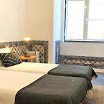 Sj1de - Two Connected In The Heart Of Baixa-rossio With Ac - Sleeps Up To 12 Guests! * ליסבון