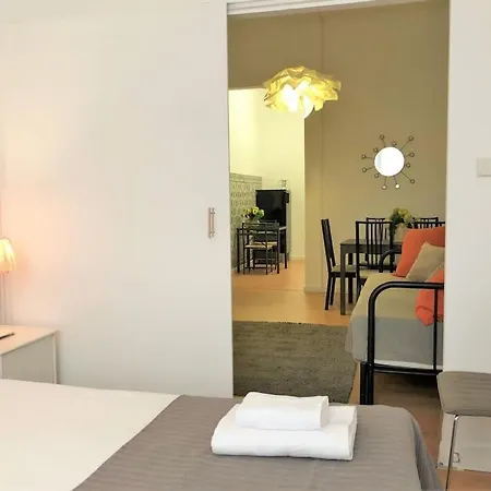 Sj1d+e Heart Of Baixa New A/c Spacious 2 Apts 5br2ba * Лісабон