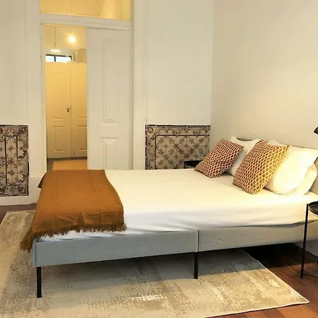 Sj1d+e Heart Of Baixa New A/c Spacious 2 Apts 5br2ba Lägenhet *