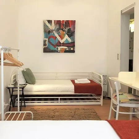 Sj1d+e Heart Of Baixa New A/c Spacious 2 Apts 5br2ba Лісабон