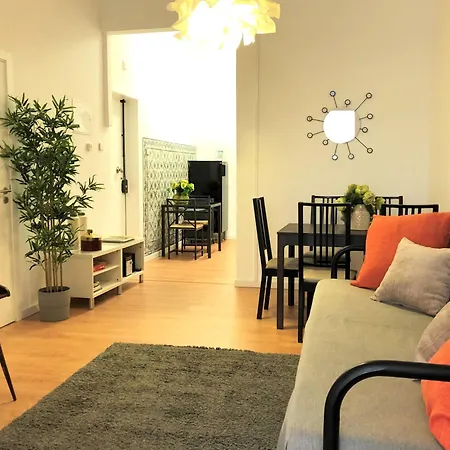 Apartment Sj1de - Two Connected In The Heart Of Baixa-rossio With Ac - Sleeps Up To 12 Guests!