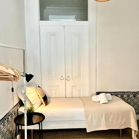 Appartamento Sj1de - Two Connected In The Heart Of Baixa-rossio With Ac - Sleeps Up To 12 Guests! *