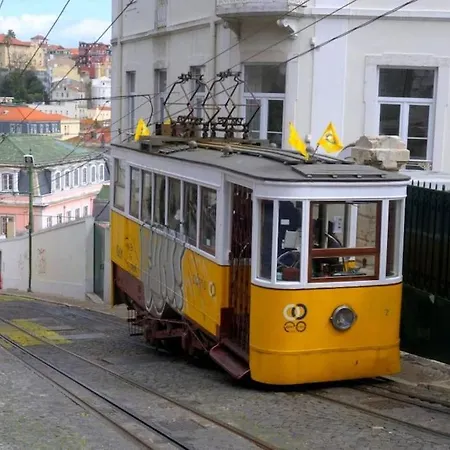 Sj1d+e Heart Of Baixa New A/c Spacious 2 Apts 5br2ba Lizbona