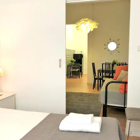 Appartement Sj1de - Two Connected In The Heart Of Baixa-rossio With Ac - Sleeps Up To 12 Guests! *